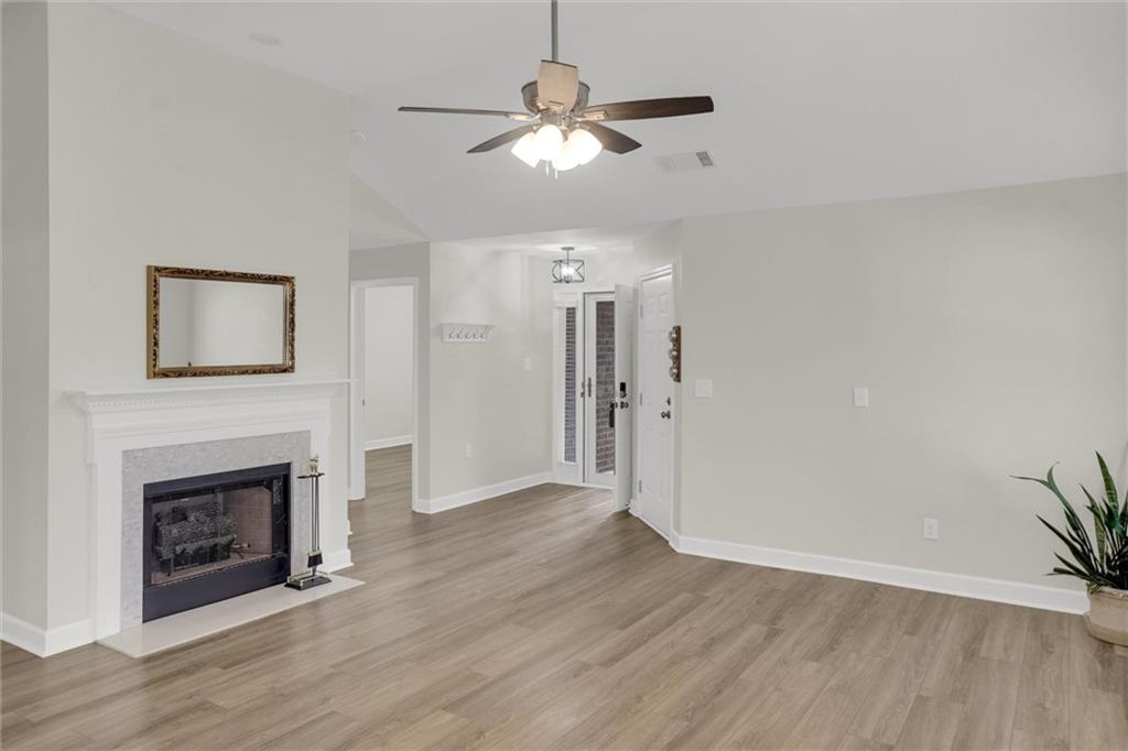97 Greentree Drive
