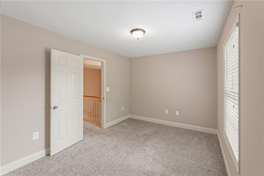 255 Village Park Drive, Newnan, Georgia image 22