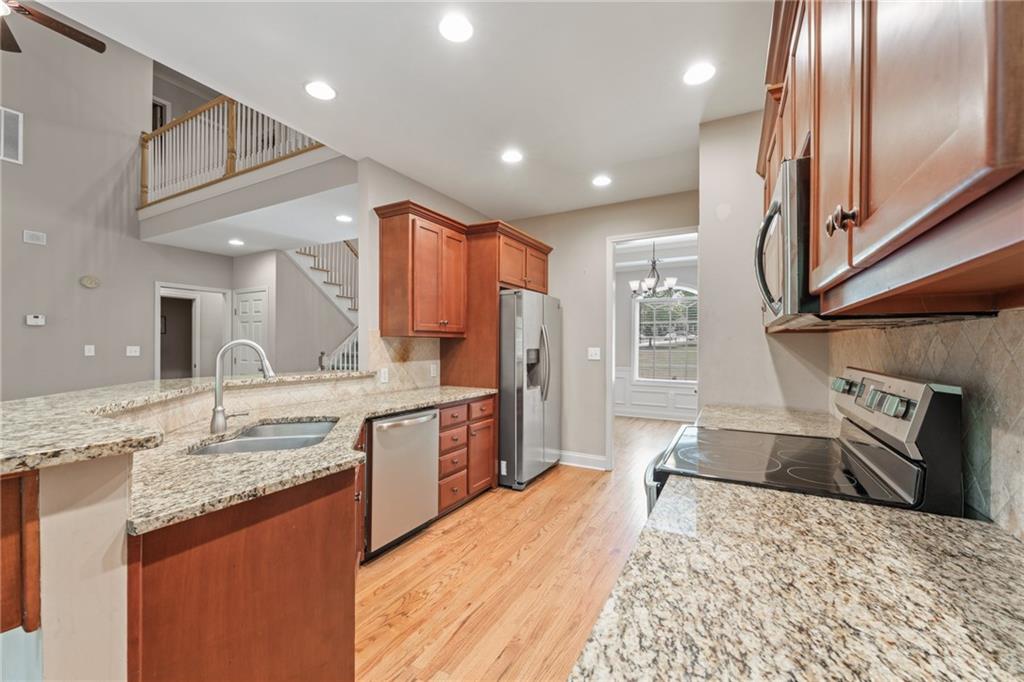 255 Village Park Drive, Newnan, Georgia image 7