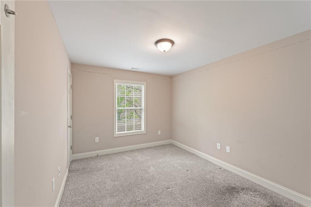 255 Village Park Drive, Newnan, Georgia image 24