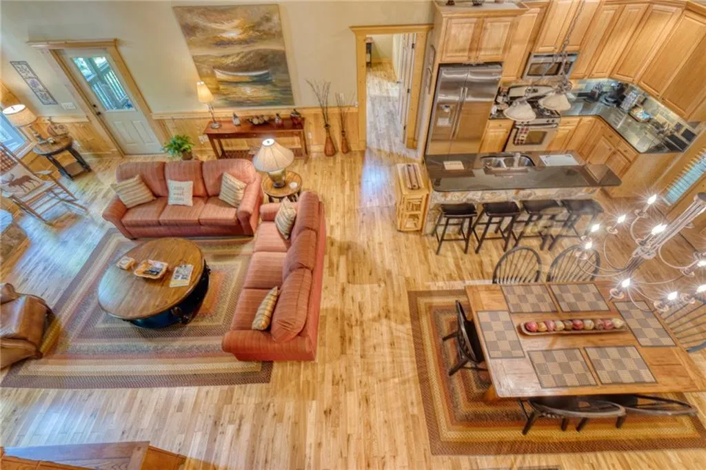 Ellijay, Georgia 30540, United States, 4 Bedrooms Bedrooms, ,3 BathroomsBathrooms,Residential,Active,41248