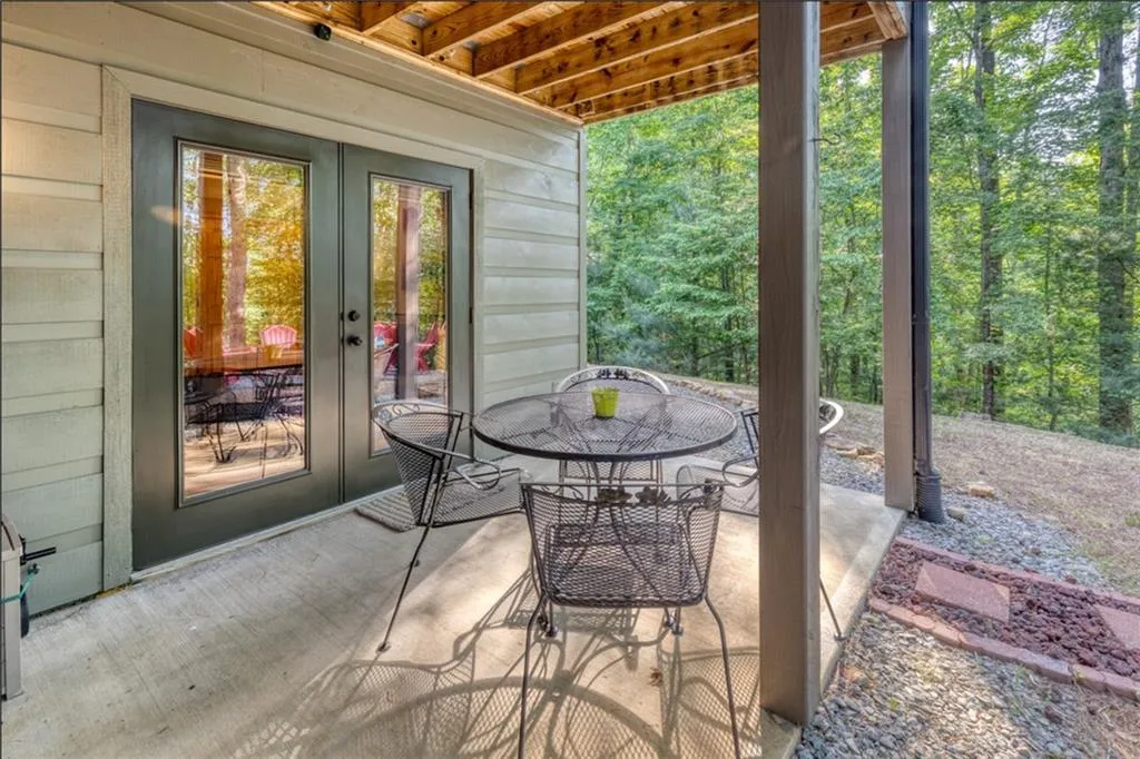 Ellijay, Georgia 30540, United States, 4 Bedrooms Bedrooms, ,3 BathroomsBathrooms,Residential,Active,41248