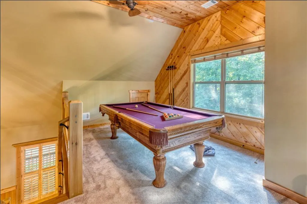 Ellijay, Georgia 30540, United States, 4 Bedrooms Bedrooms, ,3 BathroomsBathrooms,Residential,Active,41248