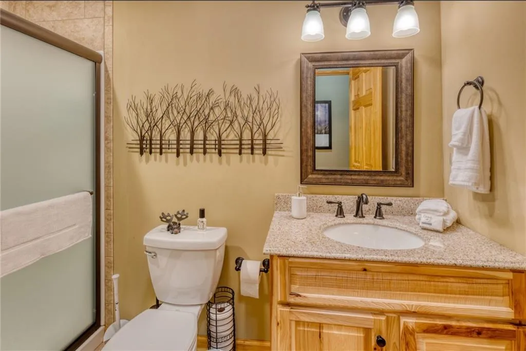 Ellijay, Georgia 30540, United States, 4 Bedrooms Bedrooms, ,3 BathroomsBathrooms,Residential,Active,41248