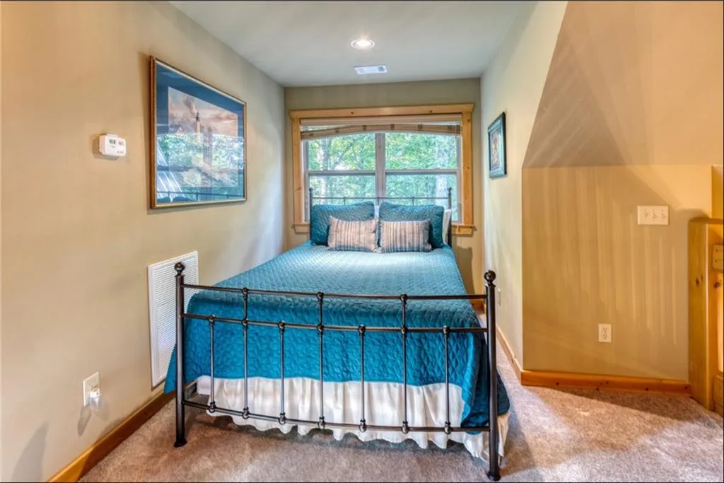 Ellijay, Georgia 30540, United States, 4 Bedrooms Bedrooms, ,3 BathroomsBathrooms,Residential,Active,41248