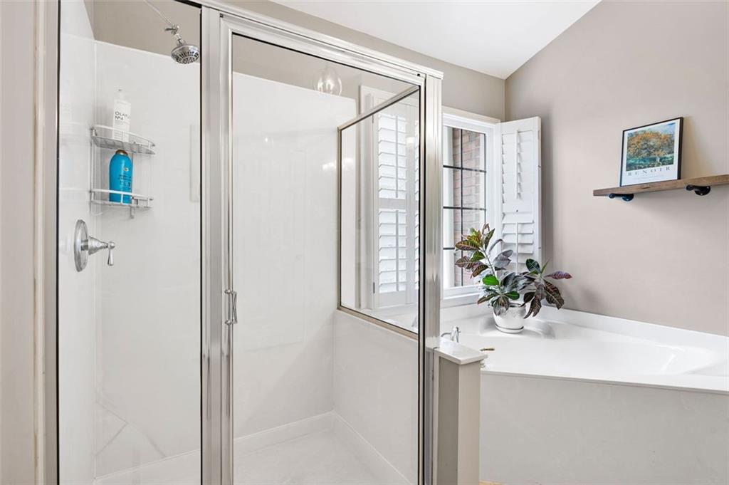 1299 Dunwoody Cove, Atlanta, Georgia image 27