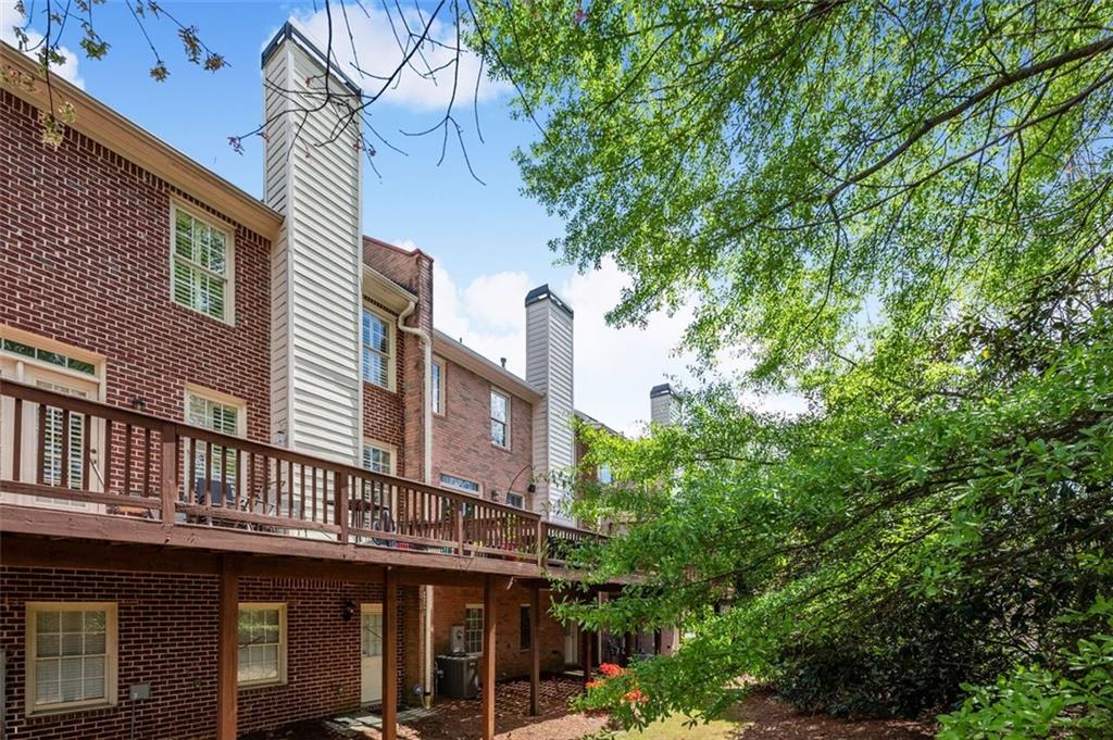 1299 Dunwoody Cove, Atlanta, Georgia image 34