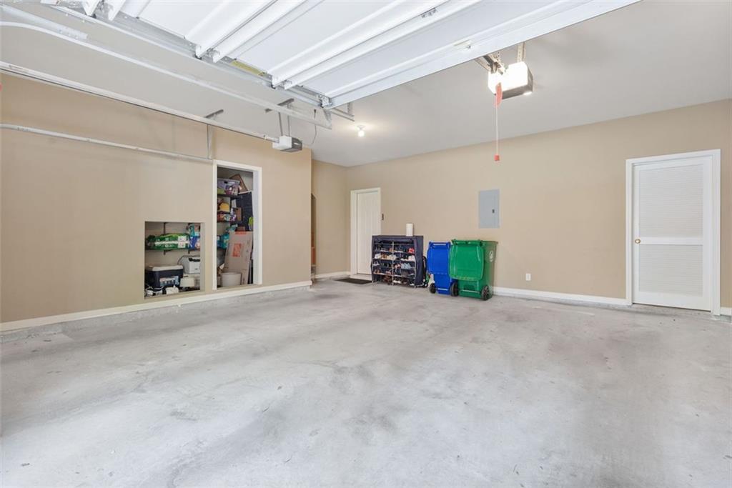 1299 Dunwoody Cove, Atlanta, Georgia image 35