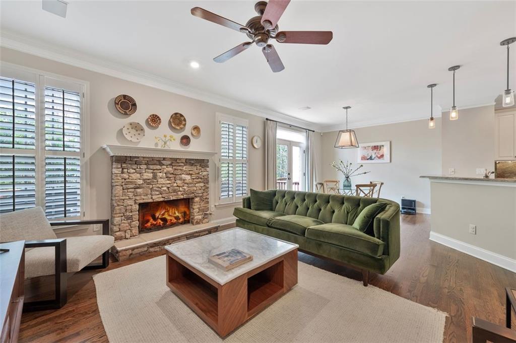 1299 Dunwoody Cove, Atlanta, Georgia image 9