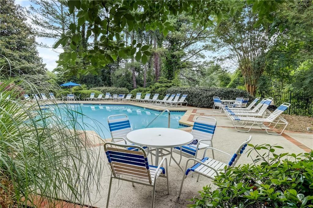 Overlook - Residential Lease