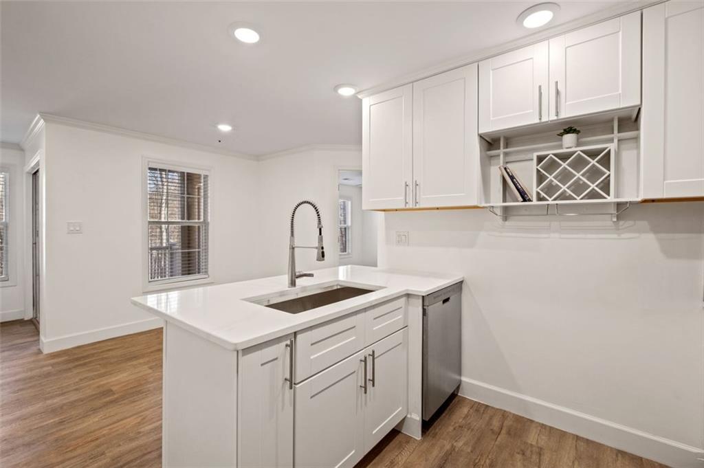 Overlook - Residential Lease