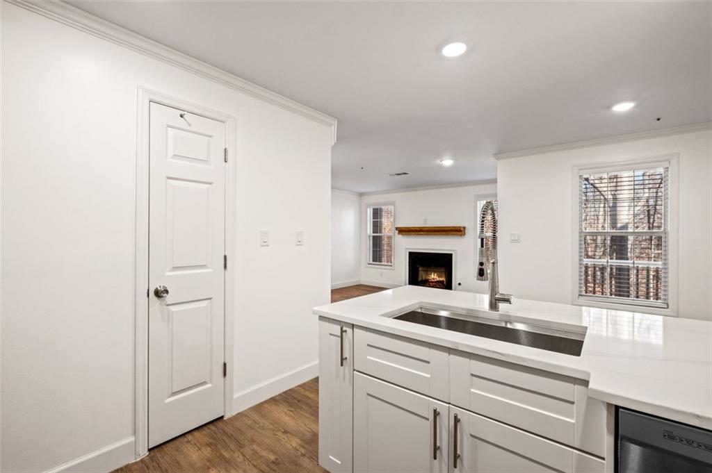 Overlook - Residential Lease