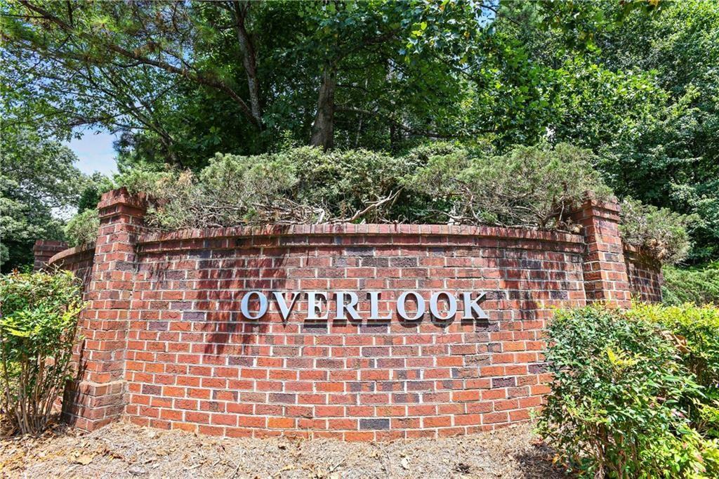 Overlook - Residential Lease