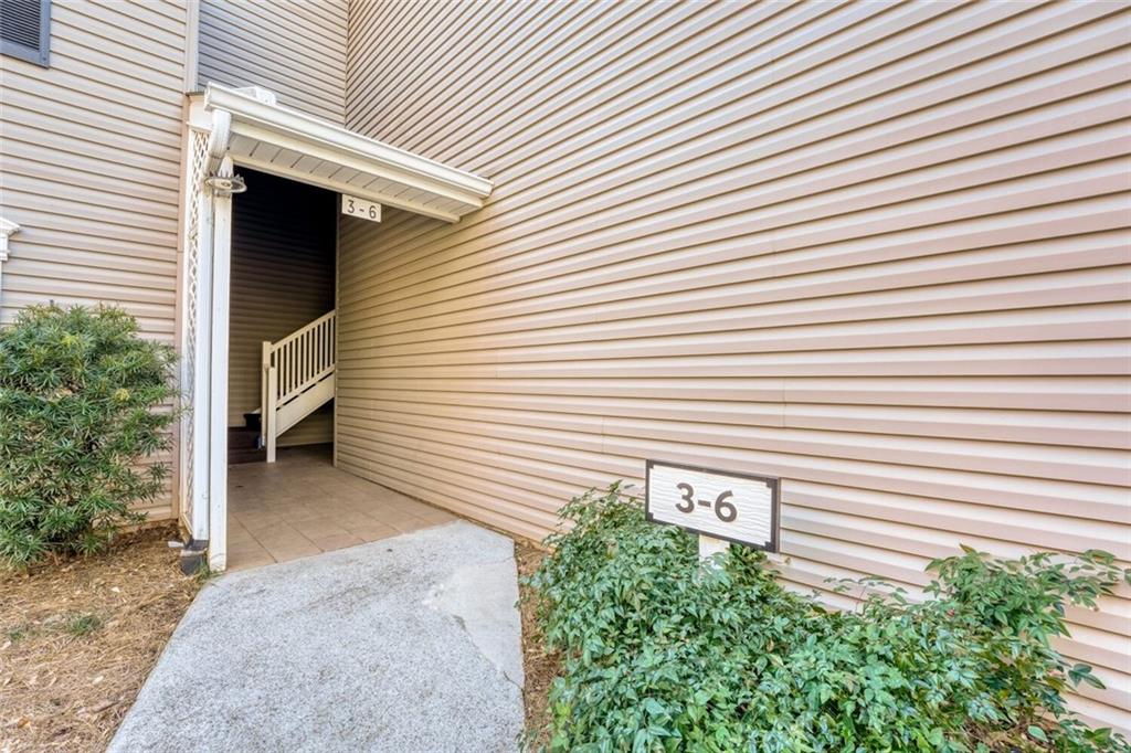 1750 Clairmont Road 4