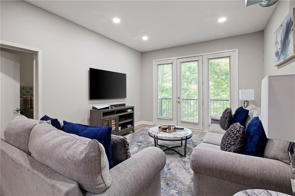 5300 Peachtree Road 2104