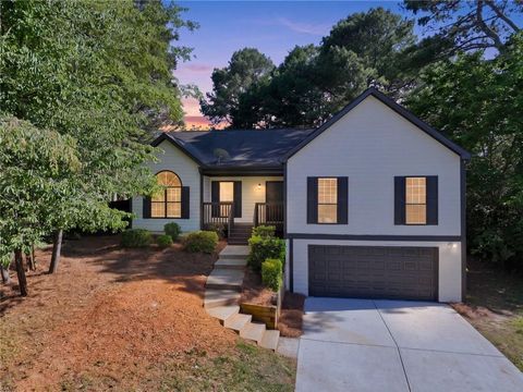 Homes For Sale - 1820 Stone Forest Drive<br/> Lawrenceville, GA 30043