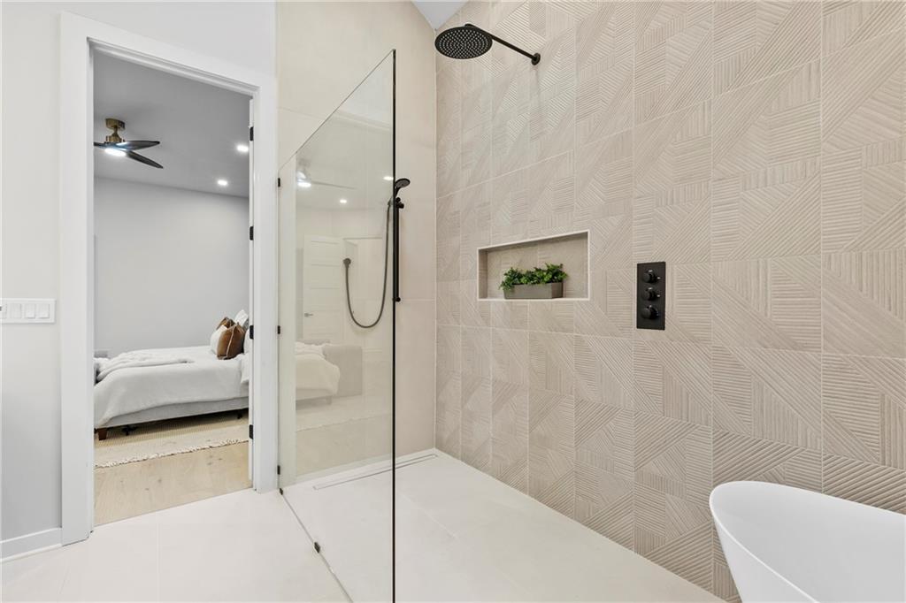 904 Kings Court, Atlanta, Georgia image 33