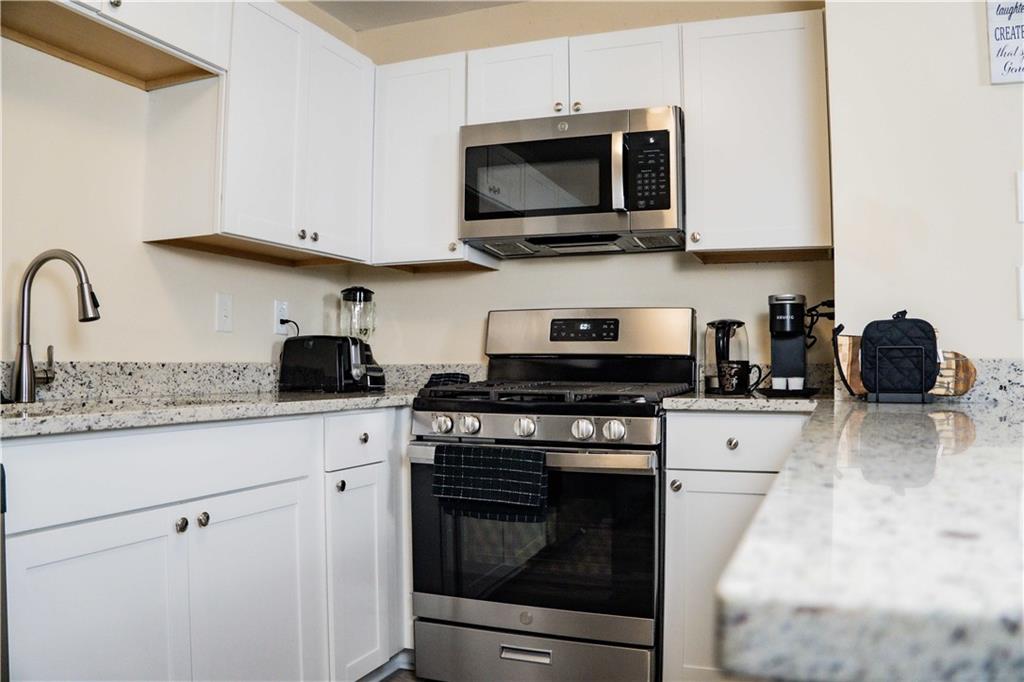 Oakpointe Neighborhood - Residential Lease