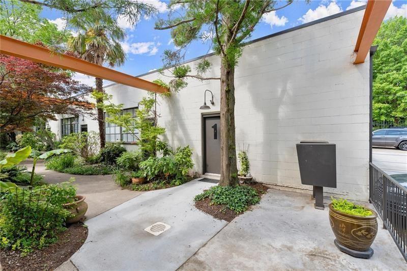 830 Dekalb Avenue 1