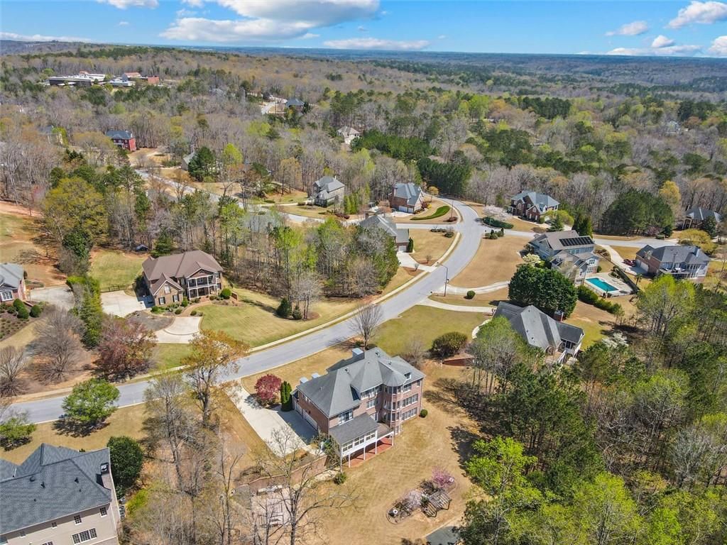 listing image 82