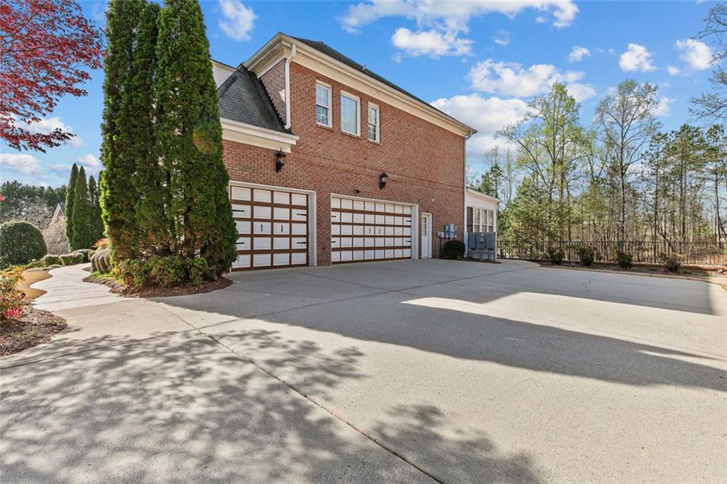 4437 BLUE RIDGE Drive