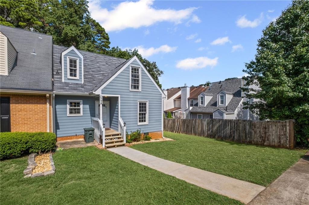 594 Manning Road SW