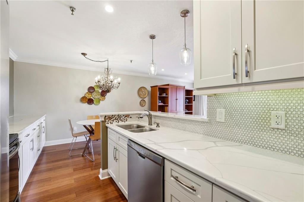 300 Johnson Ferry Road NE B804