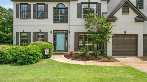 A home in Dacula