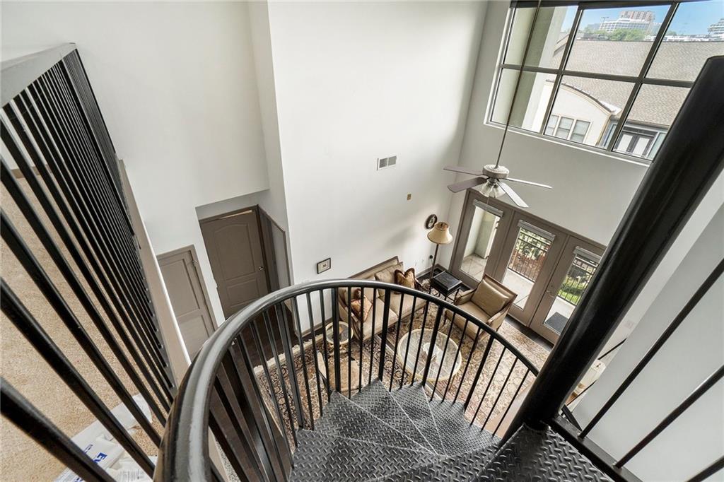 390 17th Street NW 6013