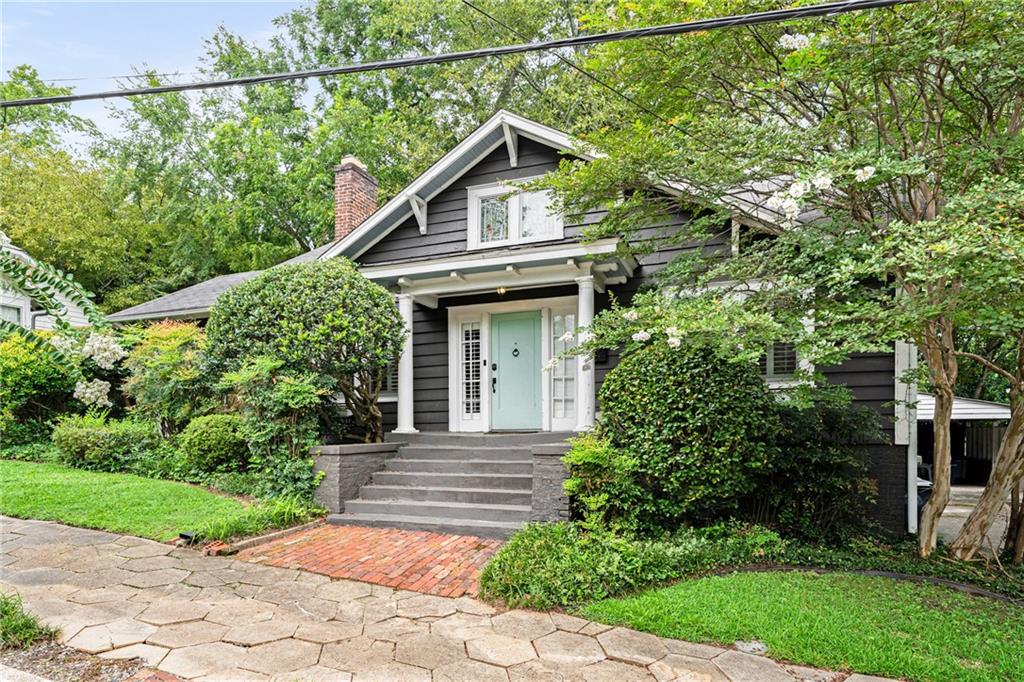 452 Euclid Terrace NE