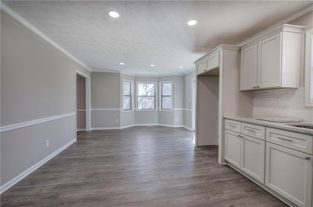 3184 Pinto Drive, Powder Springs, Georgia image 11
