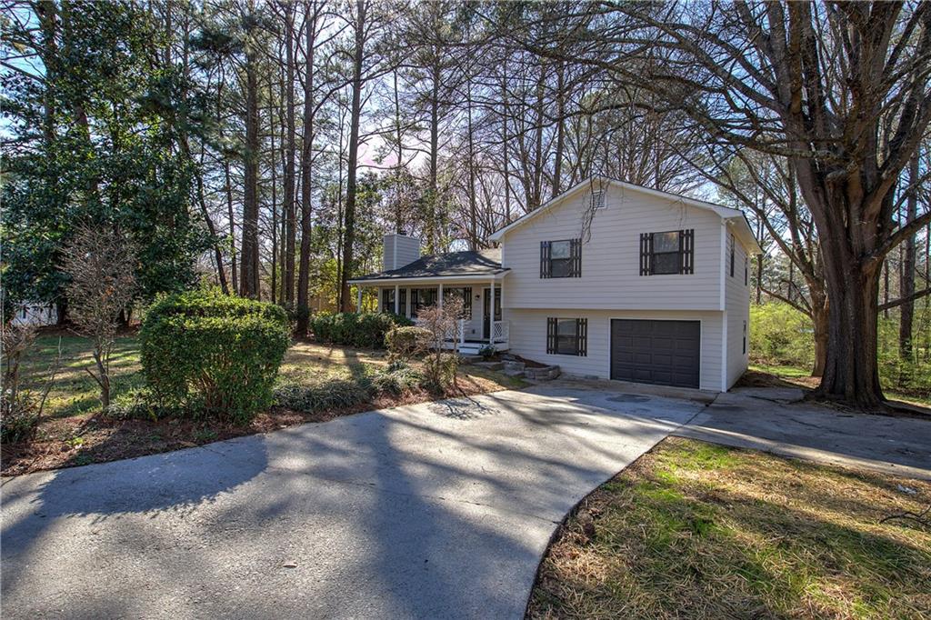 3184 Pinto Drive, Powder Springs, Georgia image 3