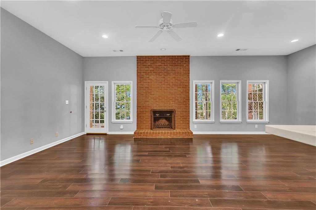 CHARTWELL - Residential