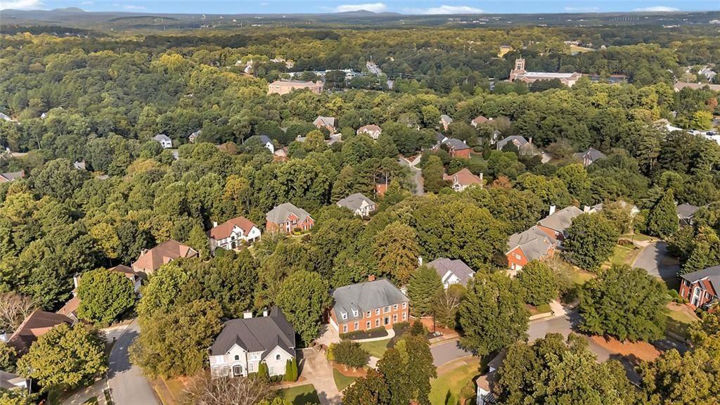 CHARTWELL - Residential