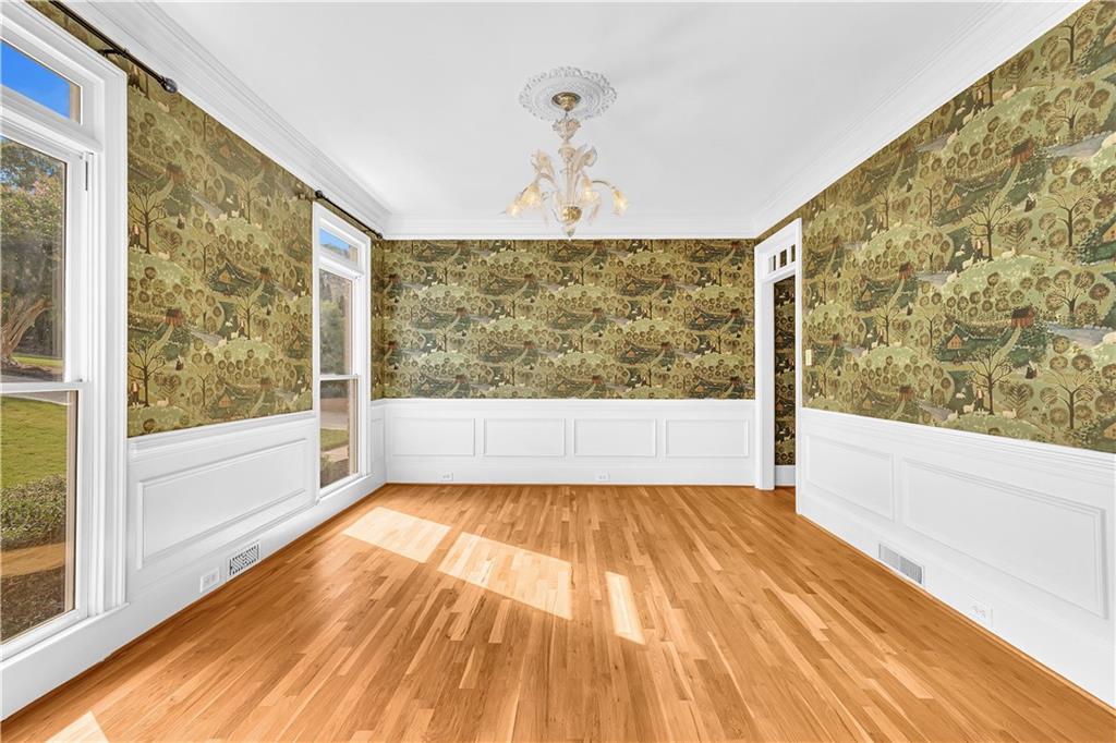 CHARTWELL - Residential