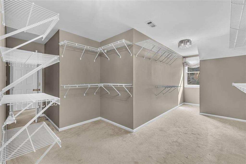 CHARTWELL - Residential