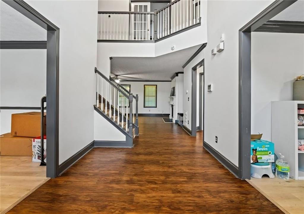 10208 Hemlock Way
