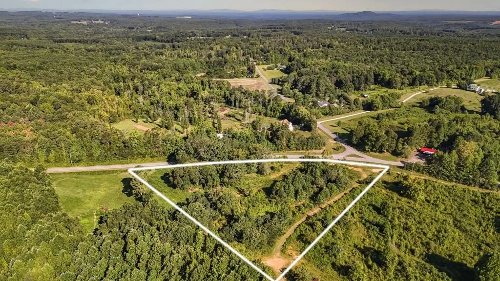 Waco, Georgia 30182, United States, 4 Bedrooms Bedrooms, ,2 BathroomsBathrooms,Residential,Active,46050