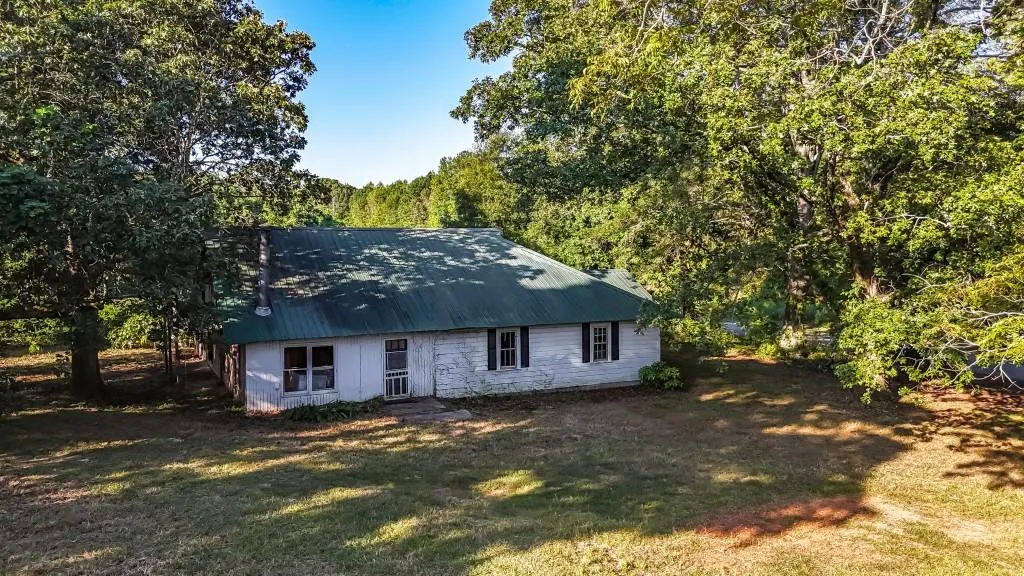 Waco, Georgia 30182, United States, 4 Bedrooms Bedrooms, ,2 BathroomsBathrooms,Residential,Active,46050