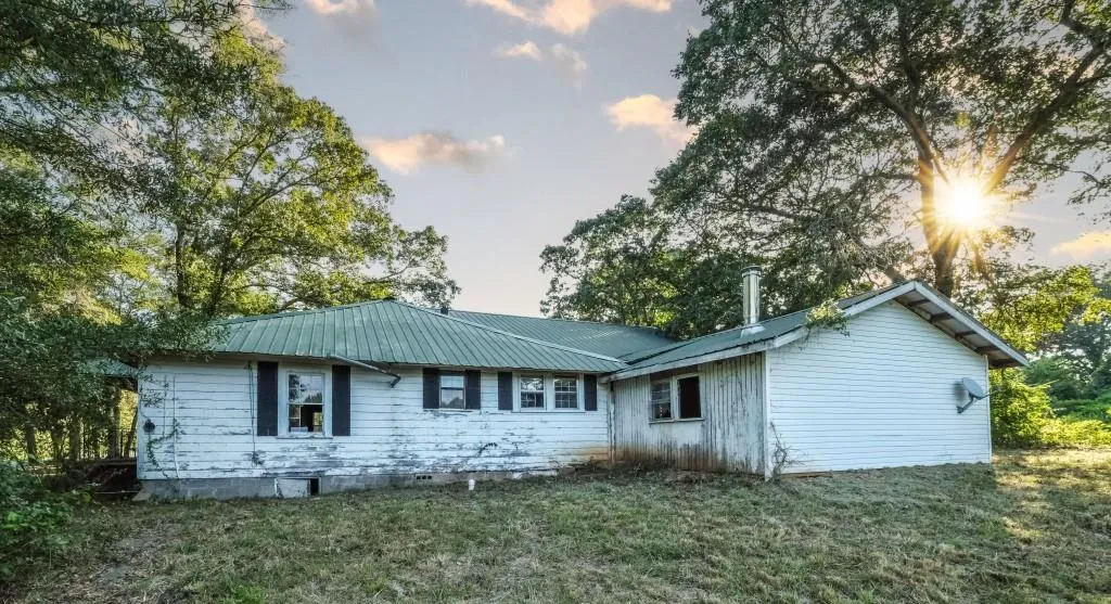 Waco, Georgia 30182, United States, 4 Bedrooms Bedrooms, ,2 BathroomsBathrooms,Residential,Active,46050