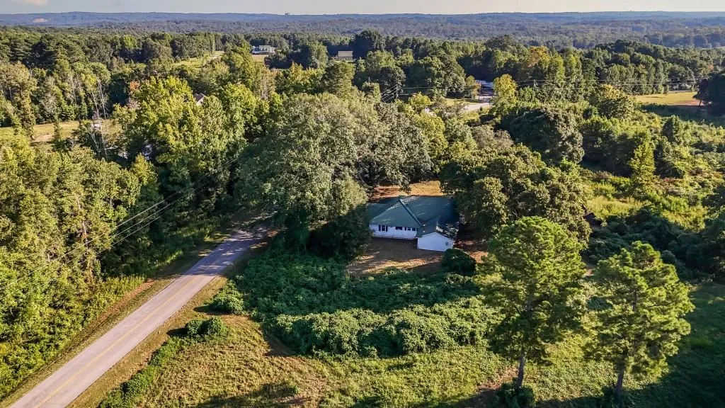 Waco, Georgia 30182, United States, 4 Bedrooms Bedrooms, ,2 BathroomsBathrooms,Residential,Active,46050