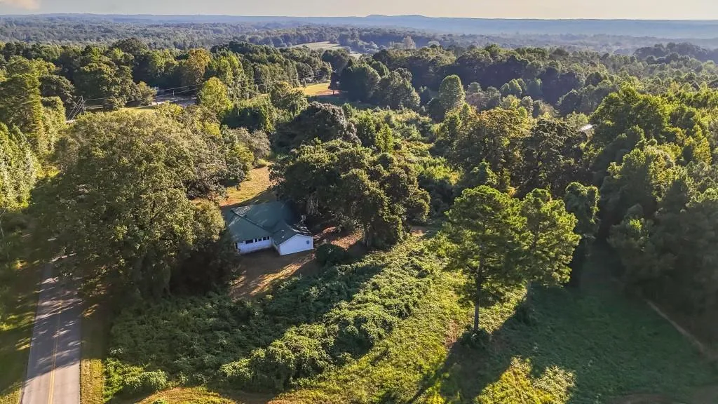 Waco, Georgia 30182, United States, 4 Bedrooms Bedrooms, ,2 BathroomsBathrooms,Residential,Active,46050