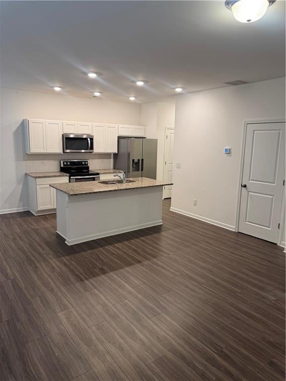 1108 Lossie Lane