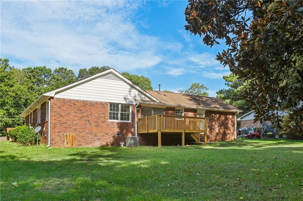 5974 Malibu Drive, Morrow, Georgia image 30