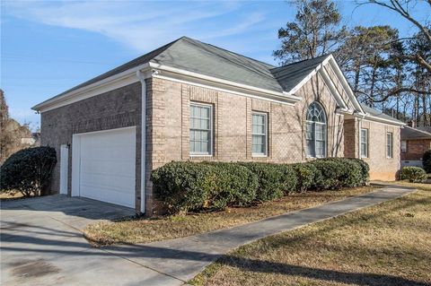 A home in Ellenwood