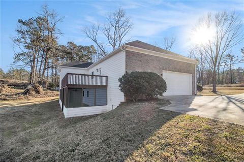 A home in Ellenwood