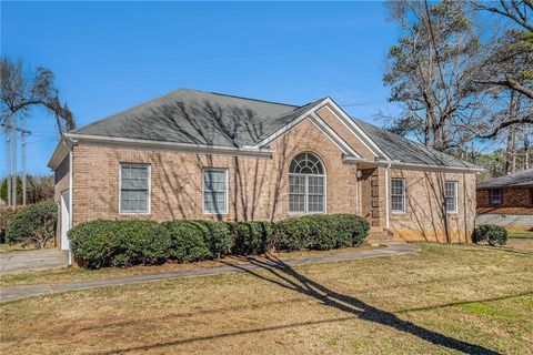 A home in Ellenwood