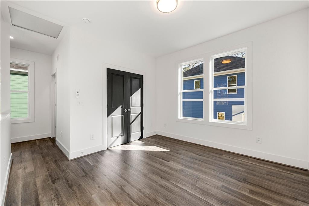 1088 Wedgewood Drive, Atlanta, Georgia image 30