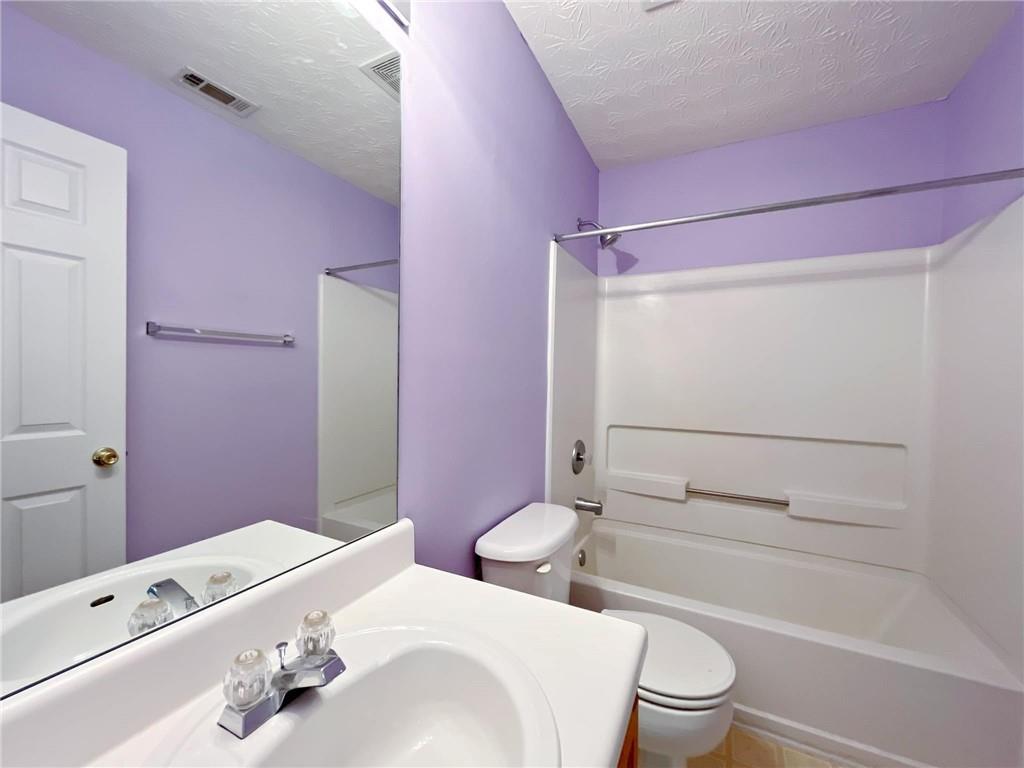 1421 Gates Circle, Atlanta, Georgia image 27