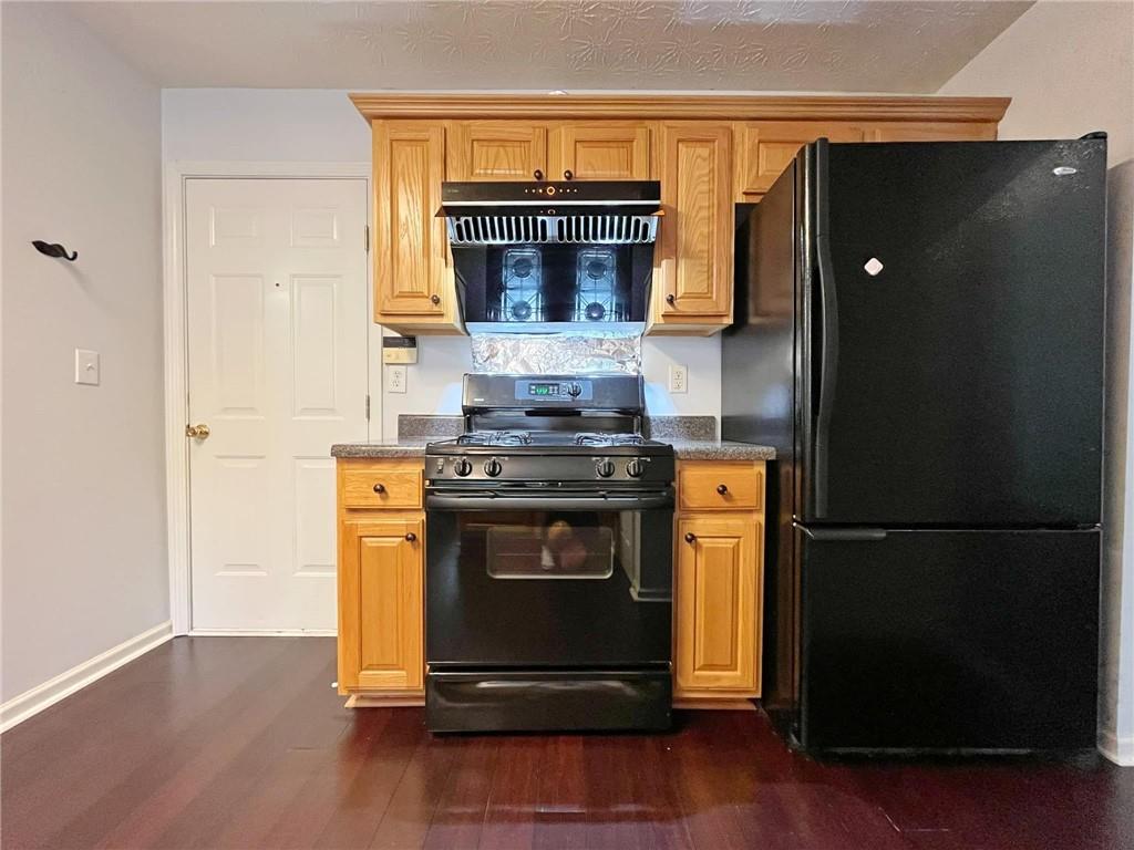 1421 Gates Circle, Atlanta, Georgia image 16